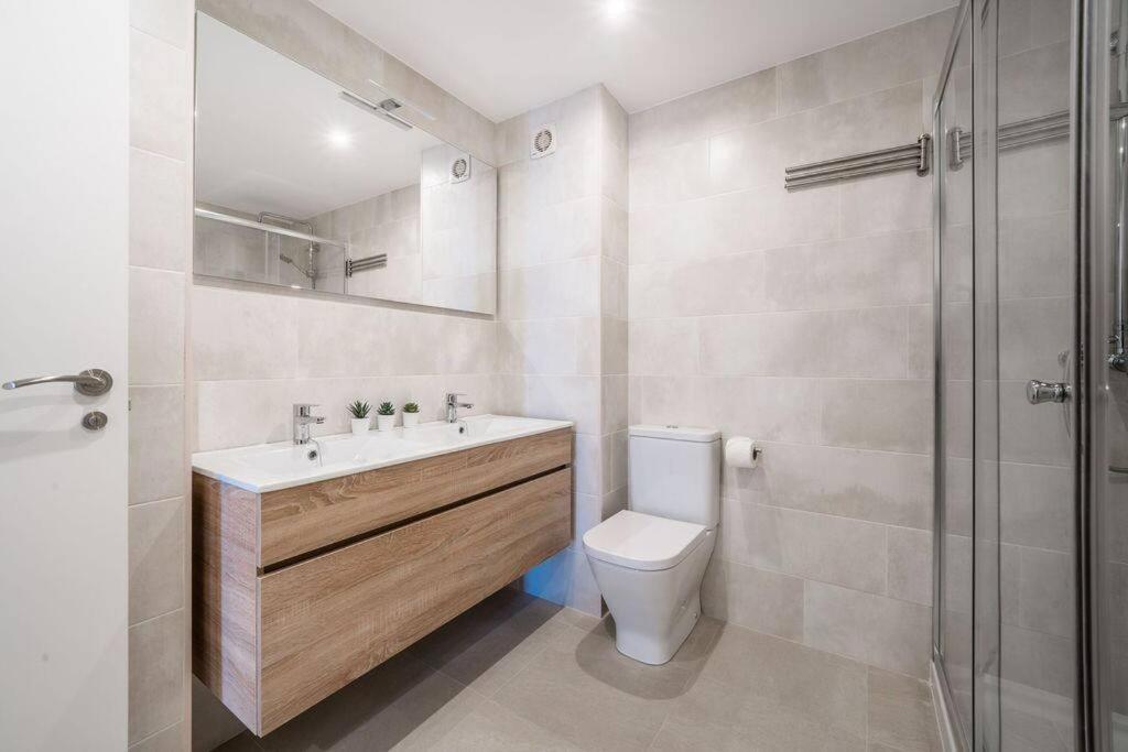 Stunning Fuengirola Gem With City And Sea Views Esterno foto